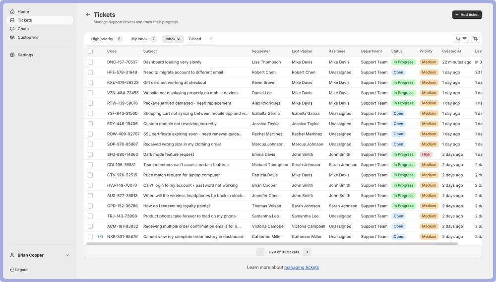 helpdesk and live chat